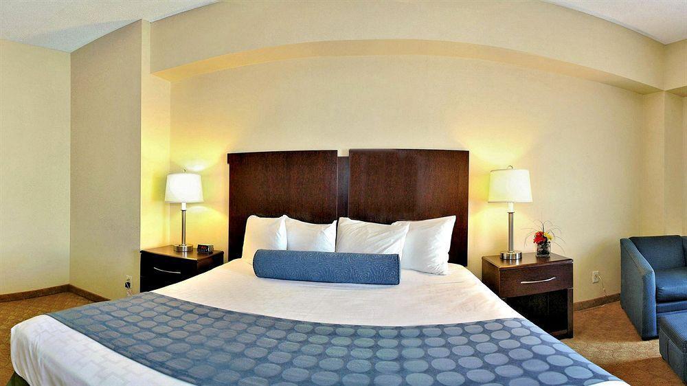 Best Western Plus Уэйнсборо Экстерьер фото