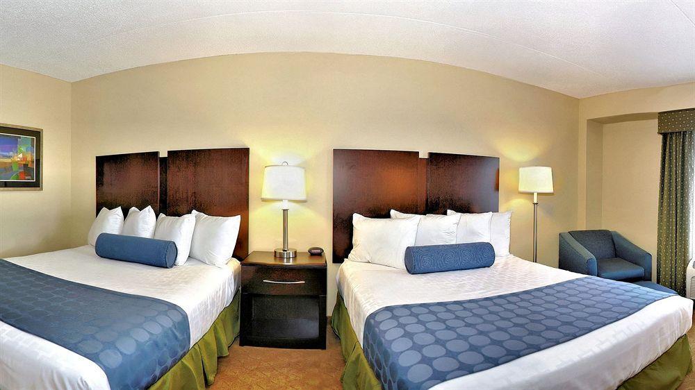 Best Western Plus Уэйнсборо Экстерьер фото