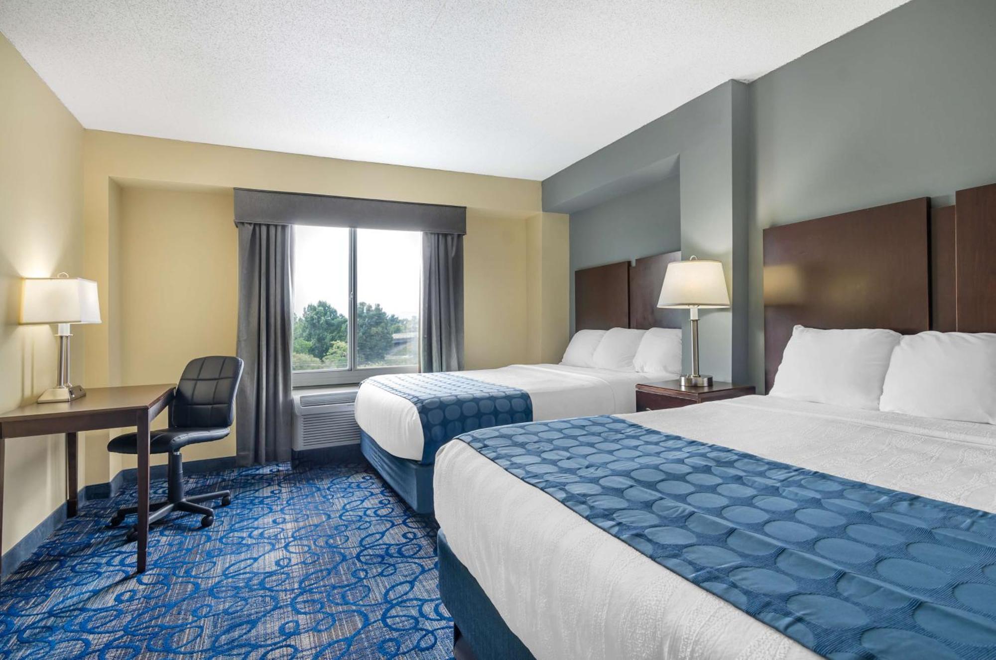Best Western Plus Уэйнсборо Экстерьер фото
