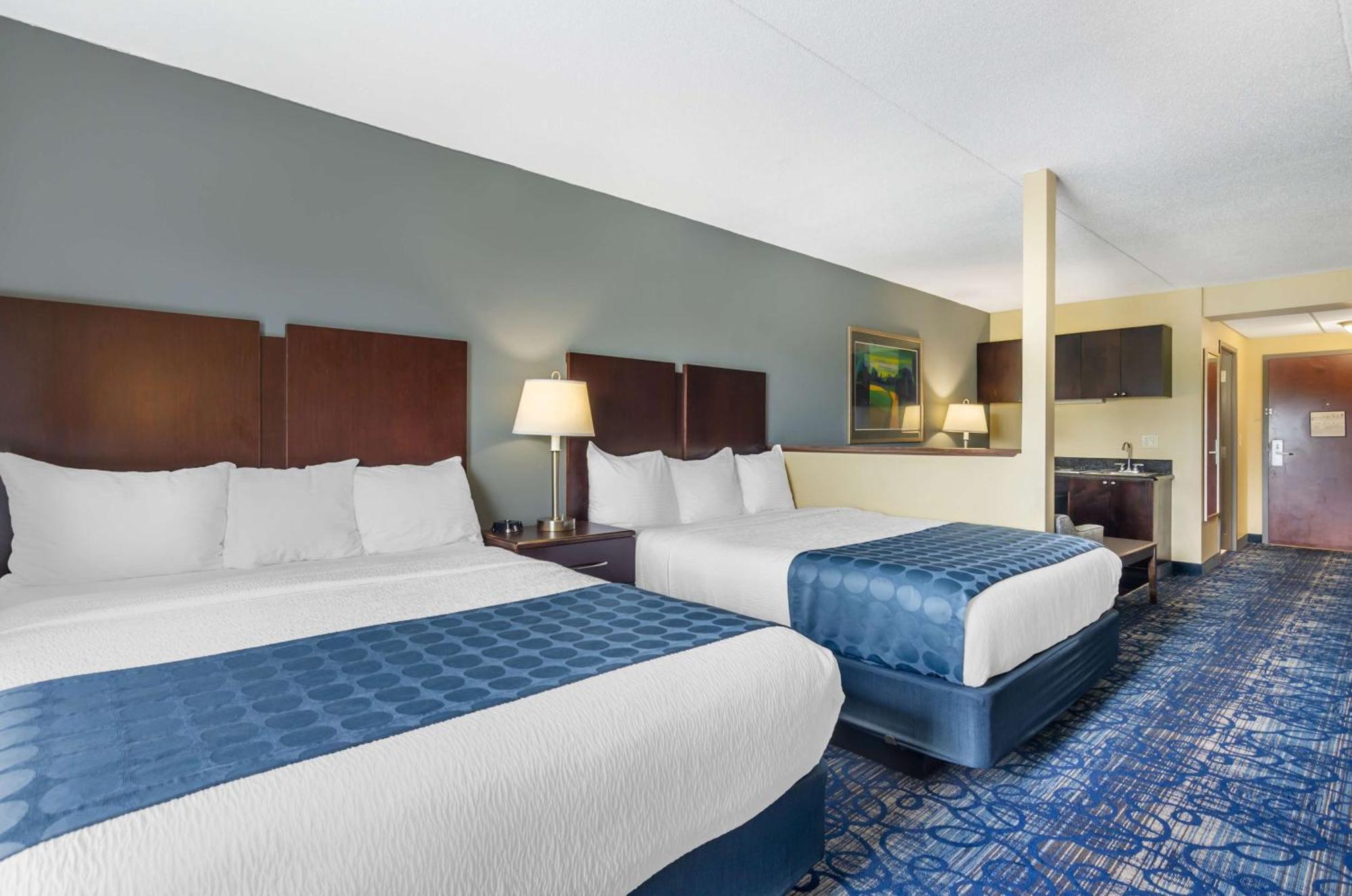 Best Western Plus Уэйнсборо Экстерьер фото